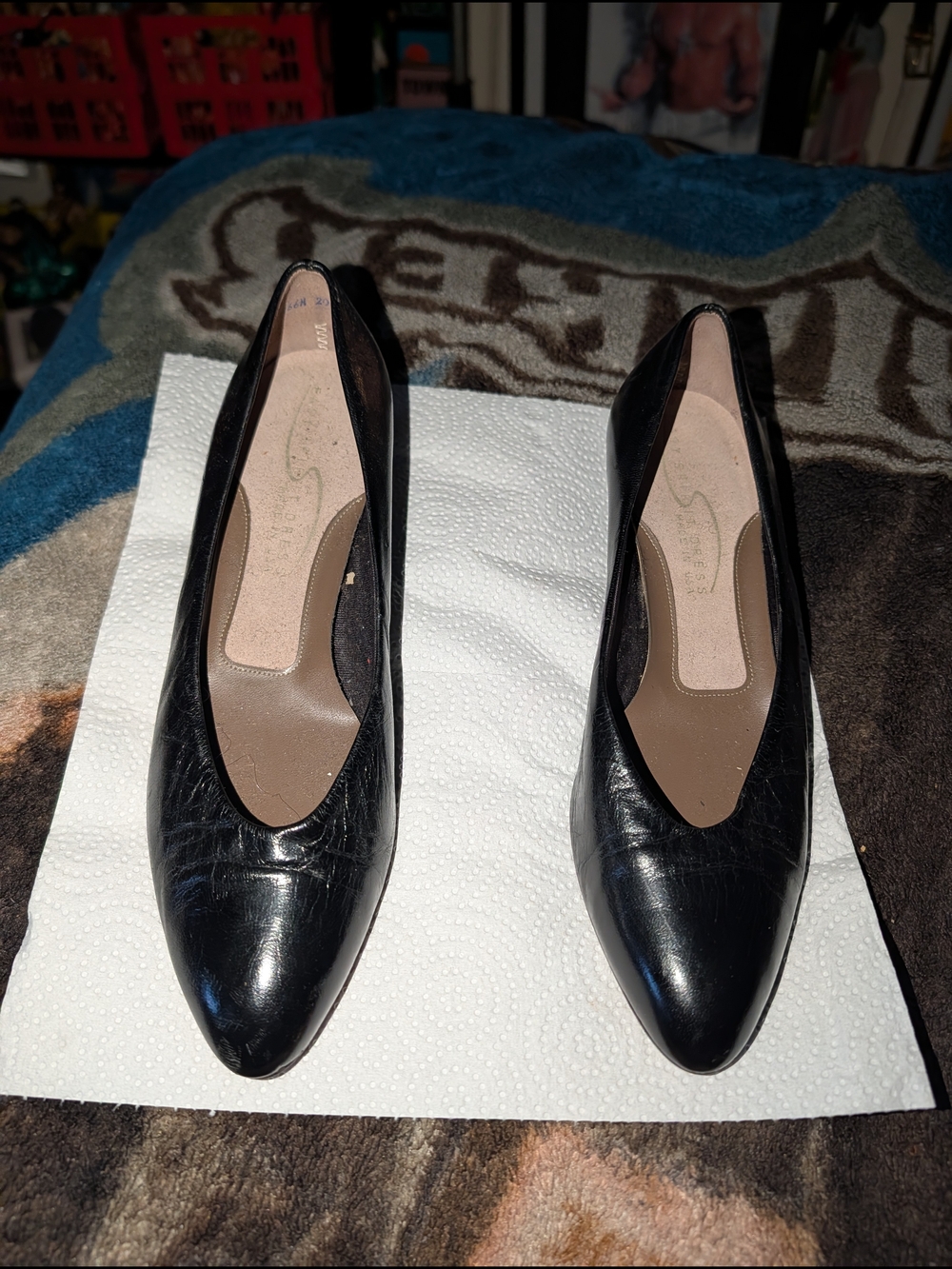 vintage Selby "Soft Express" black leather pumps